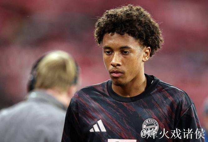 拜仁16岁中卫基亚拉父亲上周与曼城、切尔西洽谈会面