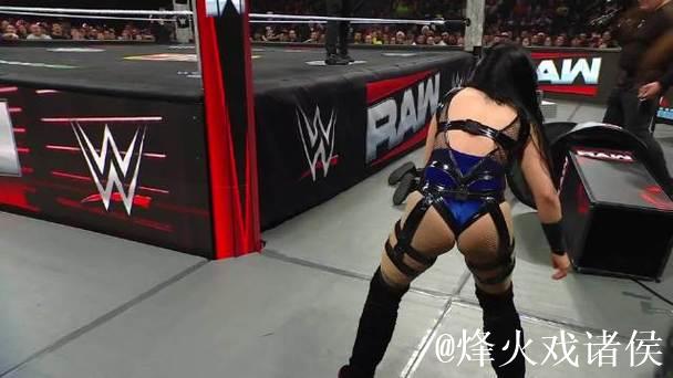 第1699期 瓦奎尔还是拉奎尔?妮琪-贝拉全盘接收 第1699期 瓦奎尔还是拉奎尔?妮琪-贝拉全盘接收